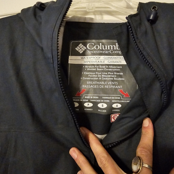 Columbia rubber rain coat - Picture 2 of 2